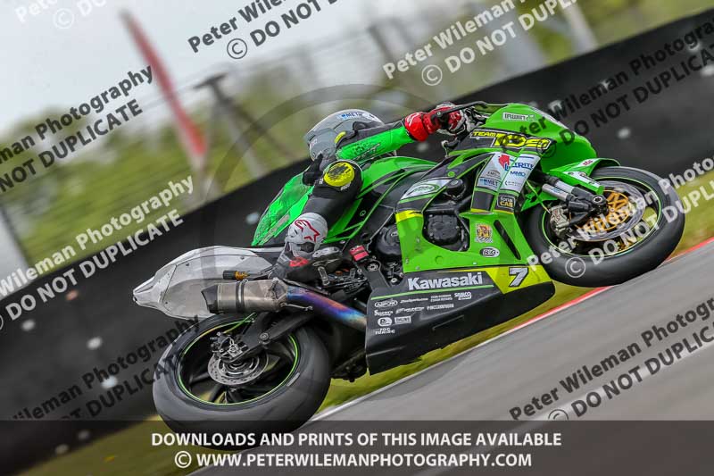 PJ Motorsport Photography;donington no limits trackday;donington park photographs;donington trackday photographs;no limits trackdays;peter wileman photography;trackday digital images;trackday photos